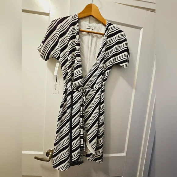 Babaton Wallace dress - Picture 3 of 5